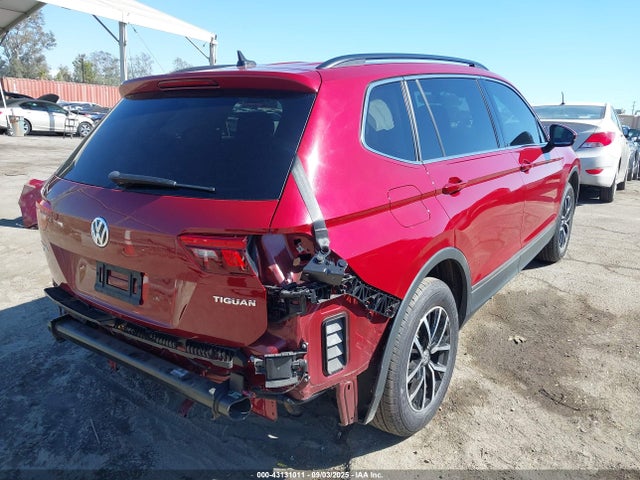 3VV3B7AXXMM086434 Volkswagen Tiguan