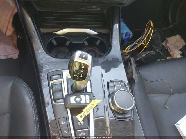 5UXWX9C31H0W71798 BMW X3