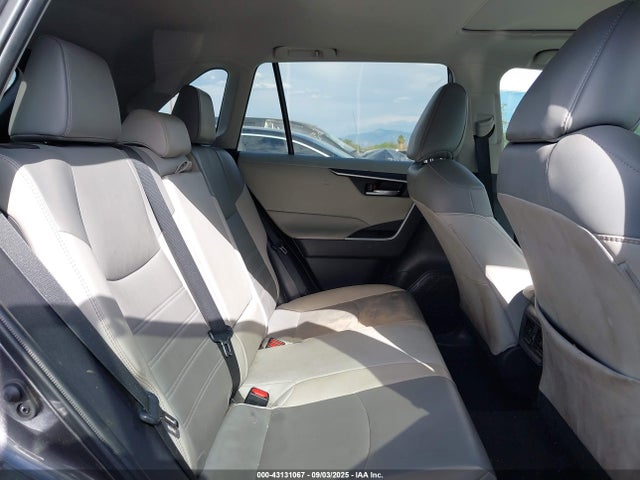Toyota a25a-fks 2022 2T3C1RFV6NC182647 Image 8