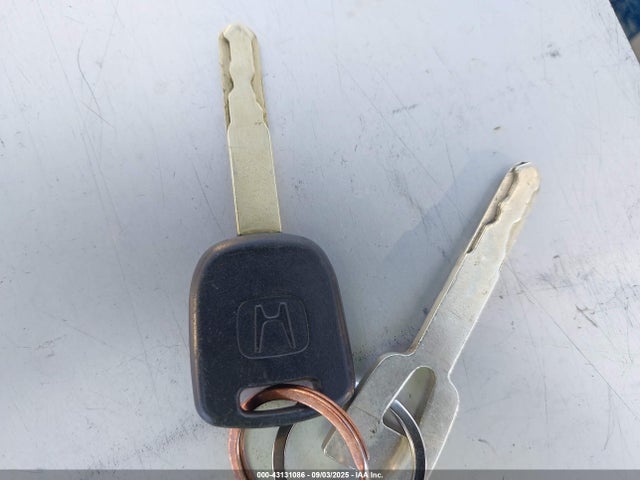 Продажа на аукционе авто 2003 Honda Civic Lx, vin: 2HGES16513H615134, номер лота: 43131086