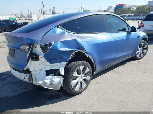 Tesla 2022 2022 7SAYGDEE9NF464362 Image 4