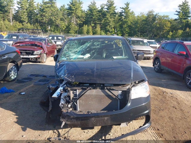 2C4RDGCG9HR581156 Dodge Grand Caravan