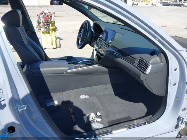 1HGCV2F38NA002402 Honda k20c4