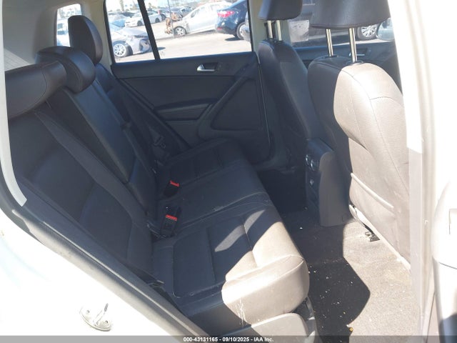 WVGAV7AX9GW501076 Volkswagen 2.0t