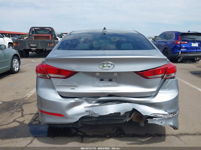 Hyundai Elantra 2017 5NPD74LF1HH063871 Image 17