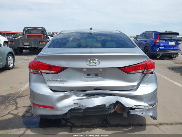 Hyundai Elantra 2017 5NPD74LF1HH063871 Image 6