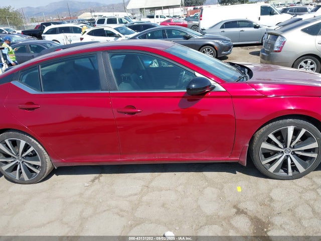 Nissan 2019 2019 1N4BL4CV0KN324740 Image 13