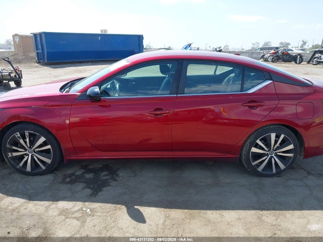 Nissan 2019 2019 1N4BL4CV0KN324740 Image 14