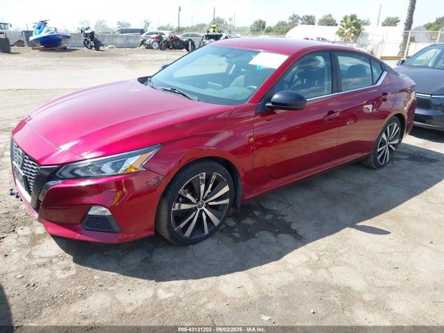 Nissan 2019 2019 1N4BL4CV0KN324740 Image 2