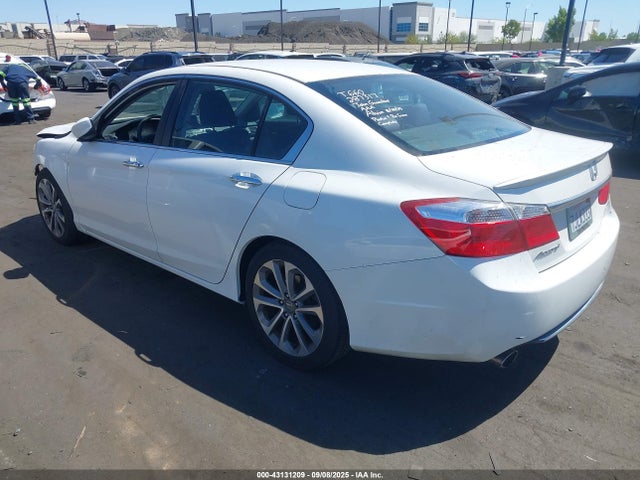 1HGCR2F56FA068454 Honda k24w1