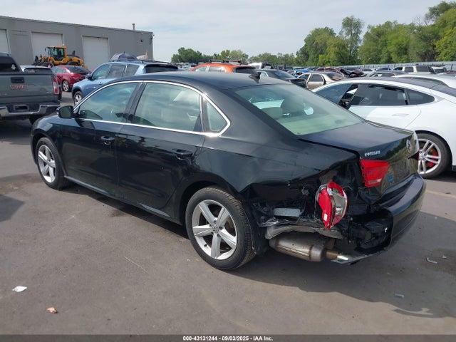 Volkswagen Passat 2015 1VWBT7A36FC029220 Image 3