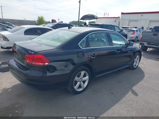Volkswagen Passat 2015 1VWBT7A36FC029220 Image 4