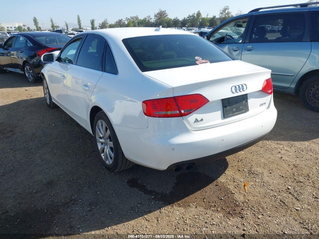 2010 AUDI A4 WAUEFAFL9AN070187 Photo 2