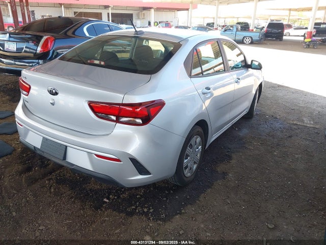 3KPA24ADXME395695 KIA gamma ii
