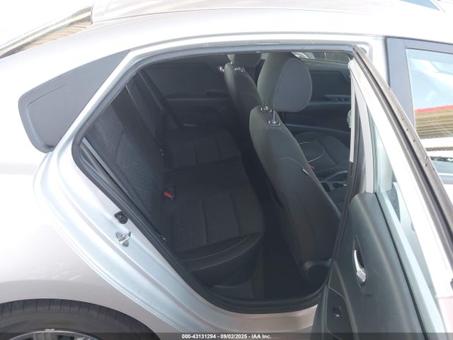 3KPA24ADXME395695 KIA gamma ii