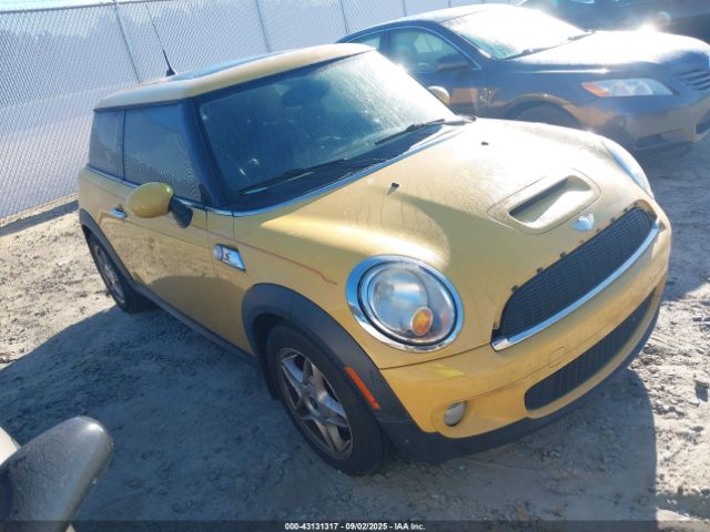 2007 MINI COOPER S WMWMF735X7TL89073 Photo 0