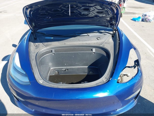 2018 TESLA MODEL 3 5YJ3E1EA8JF036835 Photo 9