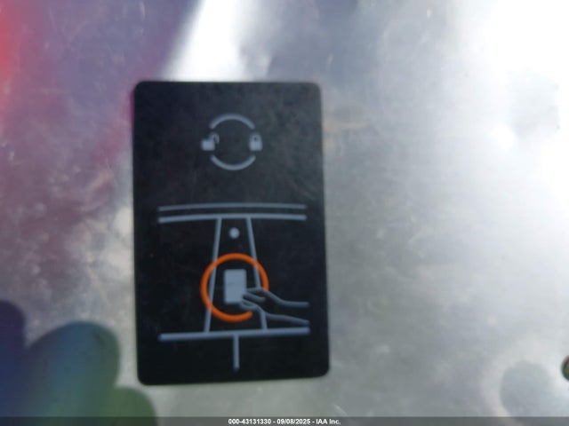 2018 TESLA MODEL 3 5YJ3E1EA8JF036835 Photo 10