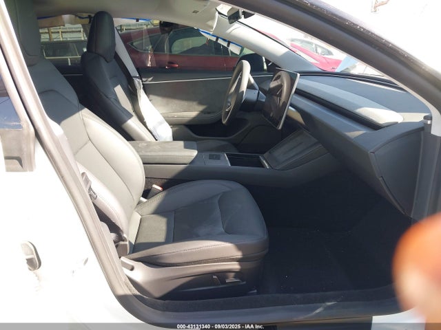 2024 TESLA MODEL 3 5YJ3E1EB3RF816536 Photo 4