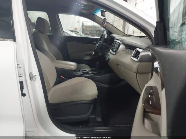 5XYPG4A59HG253125 KIA 2017