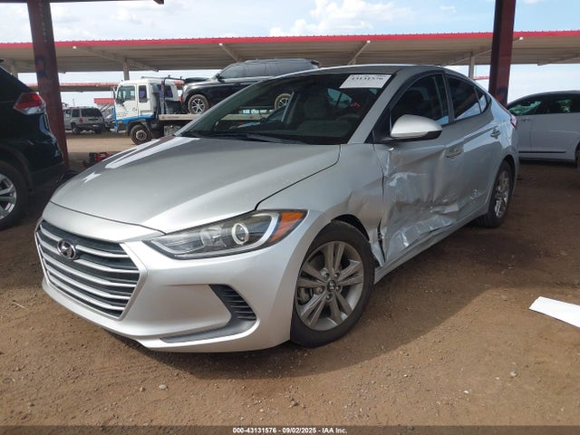 5NPD84LFXHH024726 Hyundai Elantra
