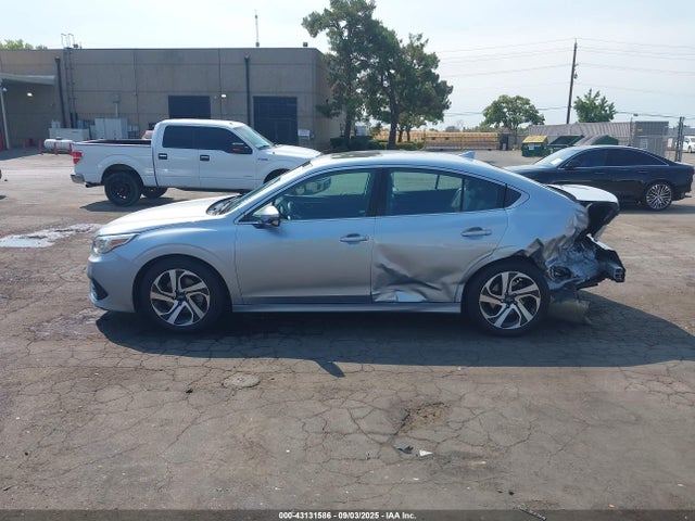 Subaru Legacy 2021 4S3BWAN67M3011219 Image 14