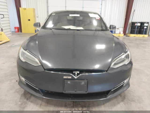 Tesla 3 phase a/c induction (dual motor) 2016 5YJSA1E29GF145961 Image 12