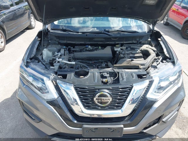 JN8AT2MV4JW305467 Nissan 2018