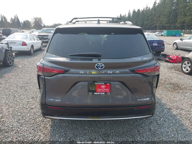 Toyota Sienna Platinum 2025 5TDESKFC6SS205724 Image 15