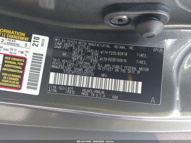 Toyota Sienna Platinum 2025 5TDESKFC6SS205724 Image 9