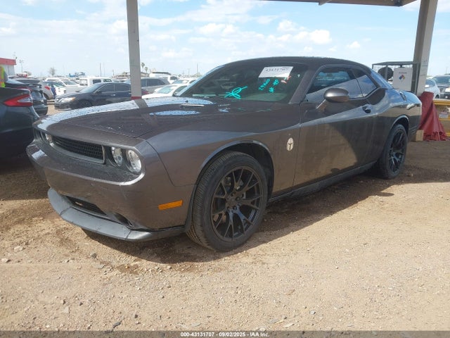 Dodge Challenger 2014 2C3CDYBT2EH294600 Image 2
