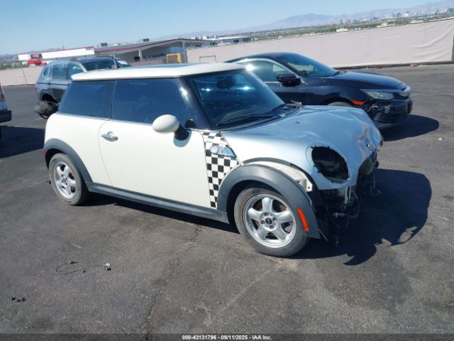 2009 MINI COOPER S WMWMF73599TW87858 Photo 0