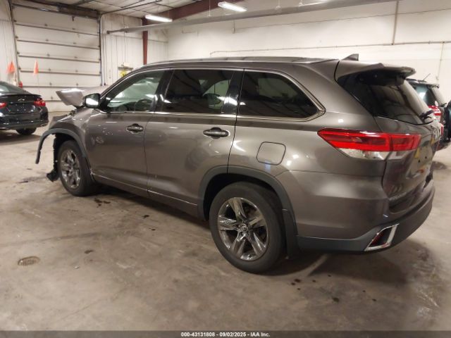 2019 TOYOTA HIGHLANDER 5TDDZRFH4KS997562 Photo 2