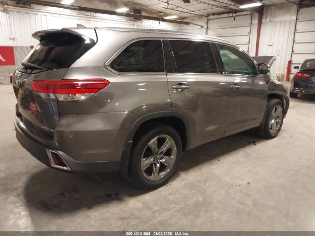 2019 TOYOTA HIGHLANDER 5TDDZRFH4KS997562 Photo 3