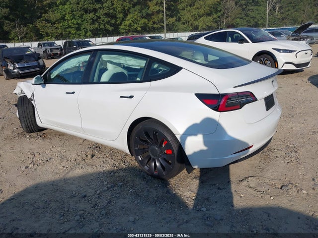 2022 TESLA MODEL 3 5YJ3E1EC4NF105088 Photo 2