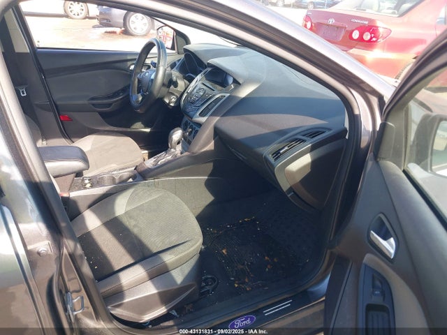 Ford 2014 2014 1FADP3F25EL244682 Image 5
