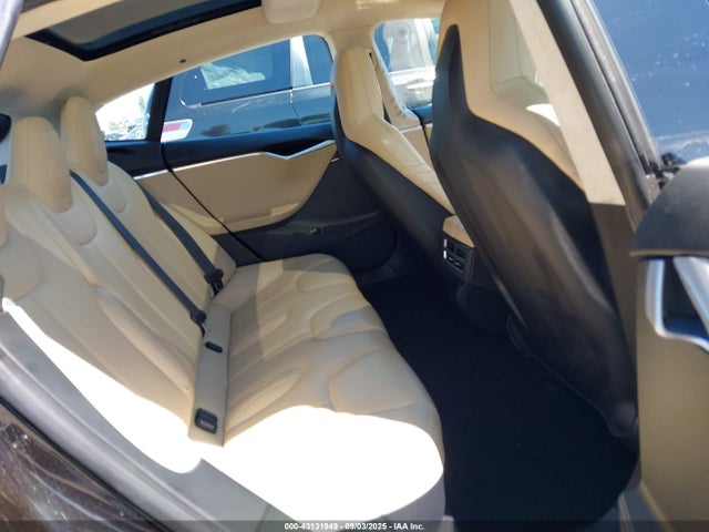 2015 TESLA MODEL S 5YJSA1E26FF109238 Photo 7