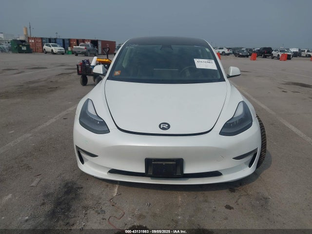 Продаж на аукціоні авто 2023 Tesla Model 3 Rear-wheel Drive, vin: 5YJ3E1EAXPF699395, номер лоту: 43131983