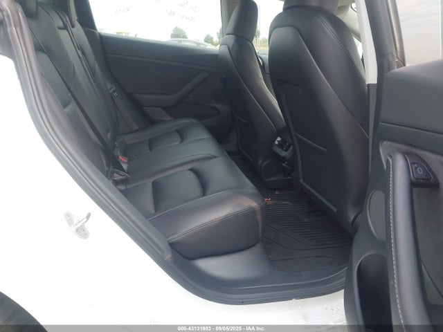 Продаж на аукціоні авто 2023 Tesla Model 3 Rear-wheel Drive, vin: 5YJ3E1EAXPF699395, номер лоту: 43131983