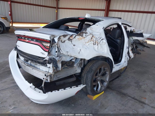 2C3CDXCT3FH848415 Dodge 2015