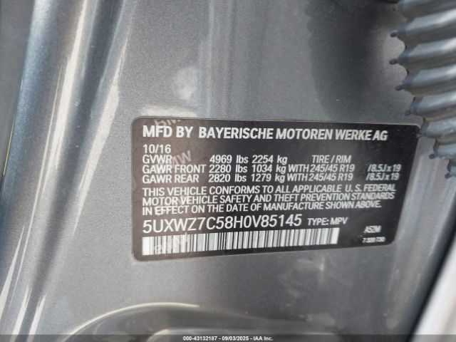 2017 BMW X3 5UXWZ7C58H0V85145 Photo 8