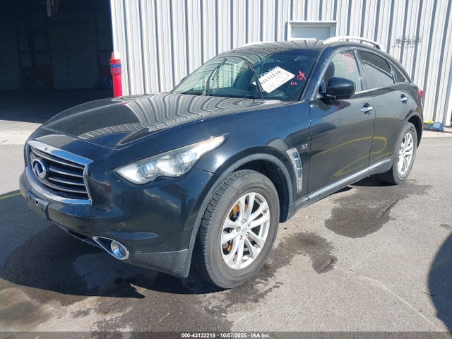 JN8CS1MWXEM413429 Infiniti 2014
