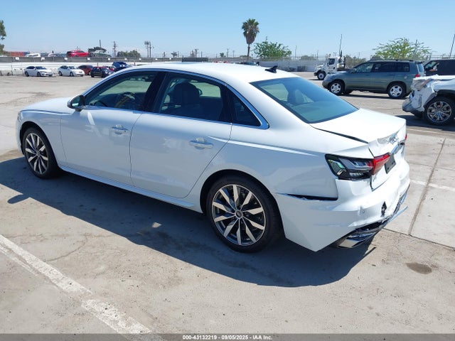 Audi 40 tfsi (2.0t) 2021 WAUABAF40MN012945 Image 3