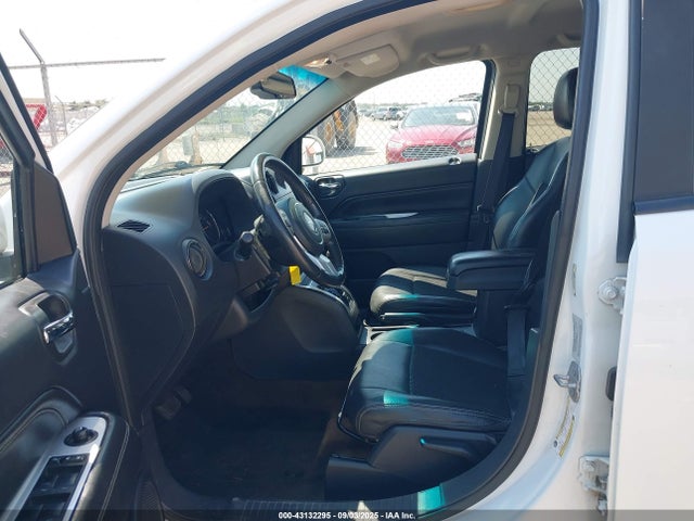 Jeep Compass 2016 1C4NJDEB6GD685595 Image 5