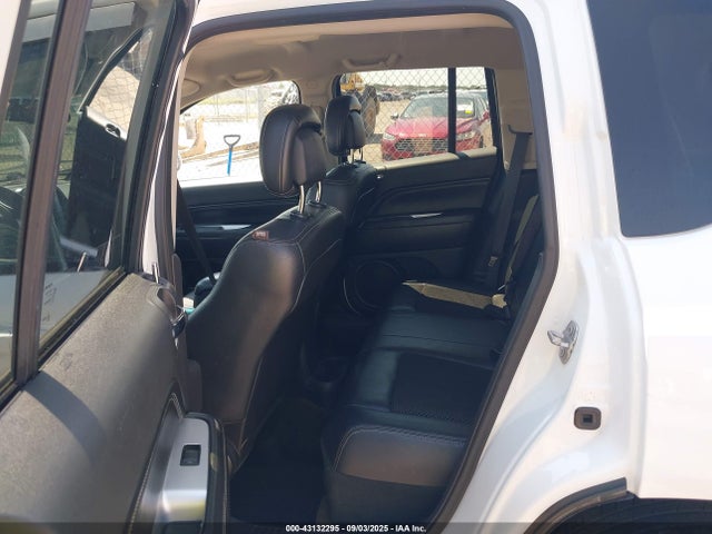 Jeep Compass 2016 1C4NJDEB6GD685595 Image 8
