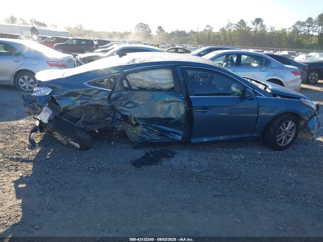 Hyundai Sonata 2017 5NPE24AF1HH505263 Image 14
