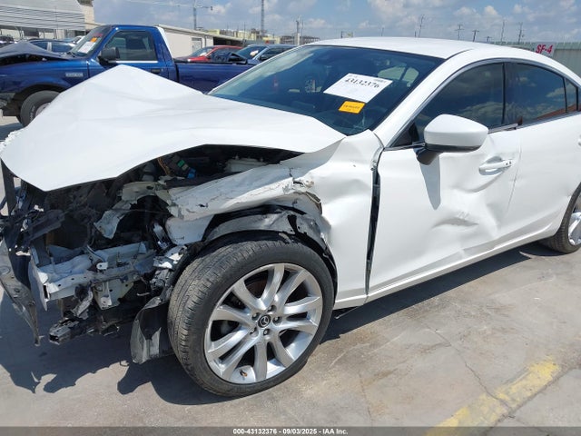 JM1GL1V59H1124452 Mazda py