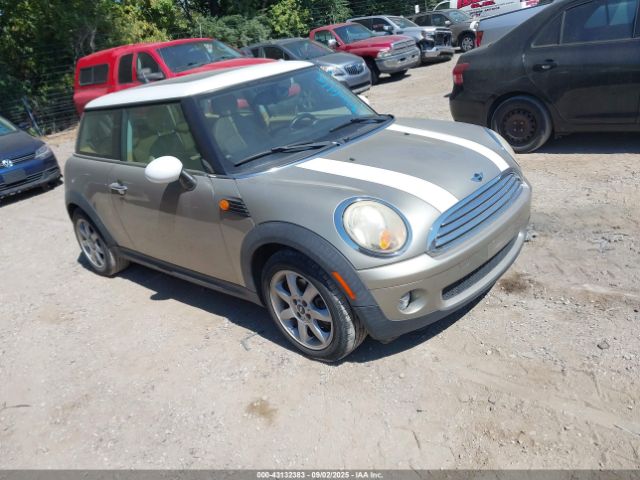 2007 MINI COOPER WMWMF335X7TT55434 Photo 0