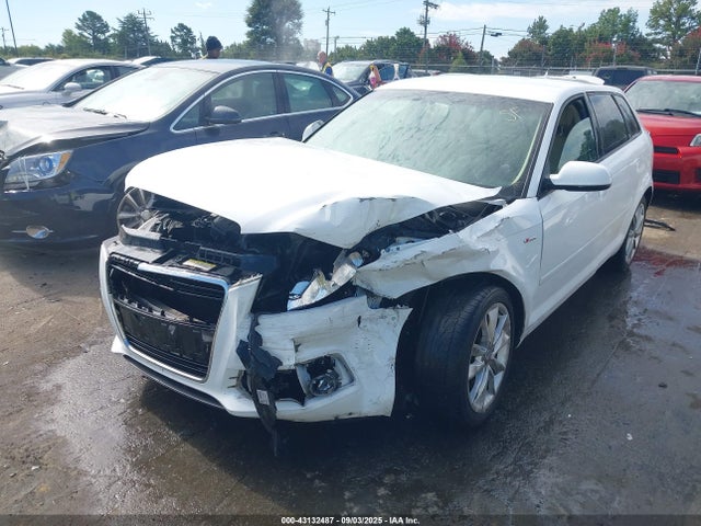 2011 AUDI A3 WAUBJAFM7BA140207 Photo 5