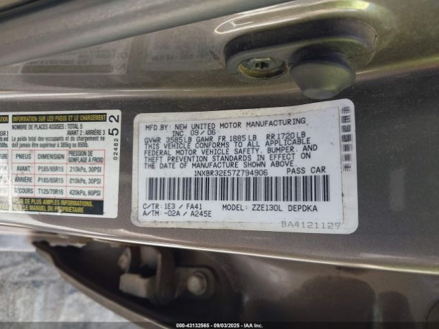 2007 TOYOTA COROLLA 1NXBR32E57Z794906 Photo 8